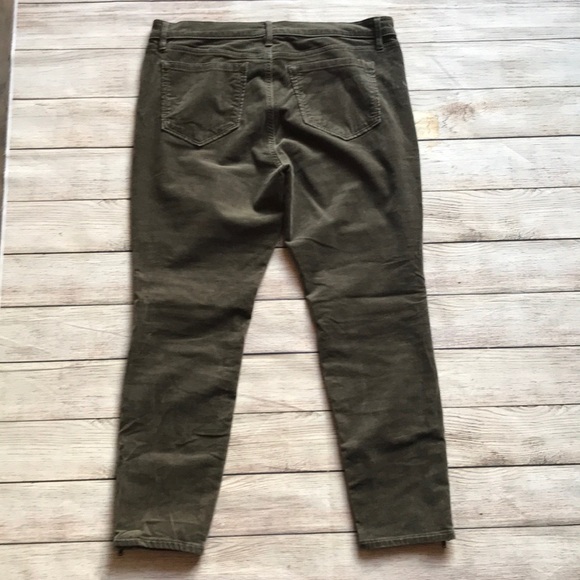 LOFT 10/30P Modern Skinny Ankle Olive Corduroys - Picture 5 of 5